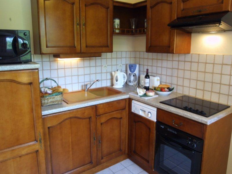 Karma Manoir Des Deux Amants Aparthotel Connelles Εξωτερικό φωτογραφία